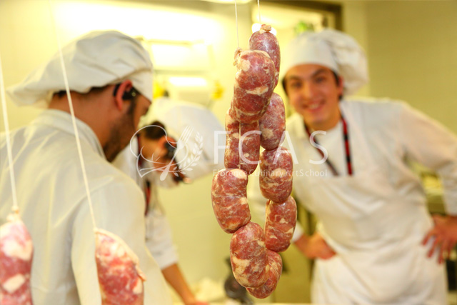 Italian Cuisine Professional Chef Training Course 2017 Winter – Lesson #9 “Sausage Making”