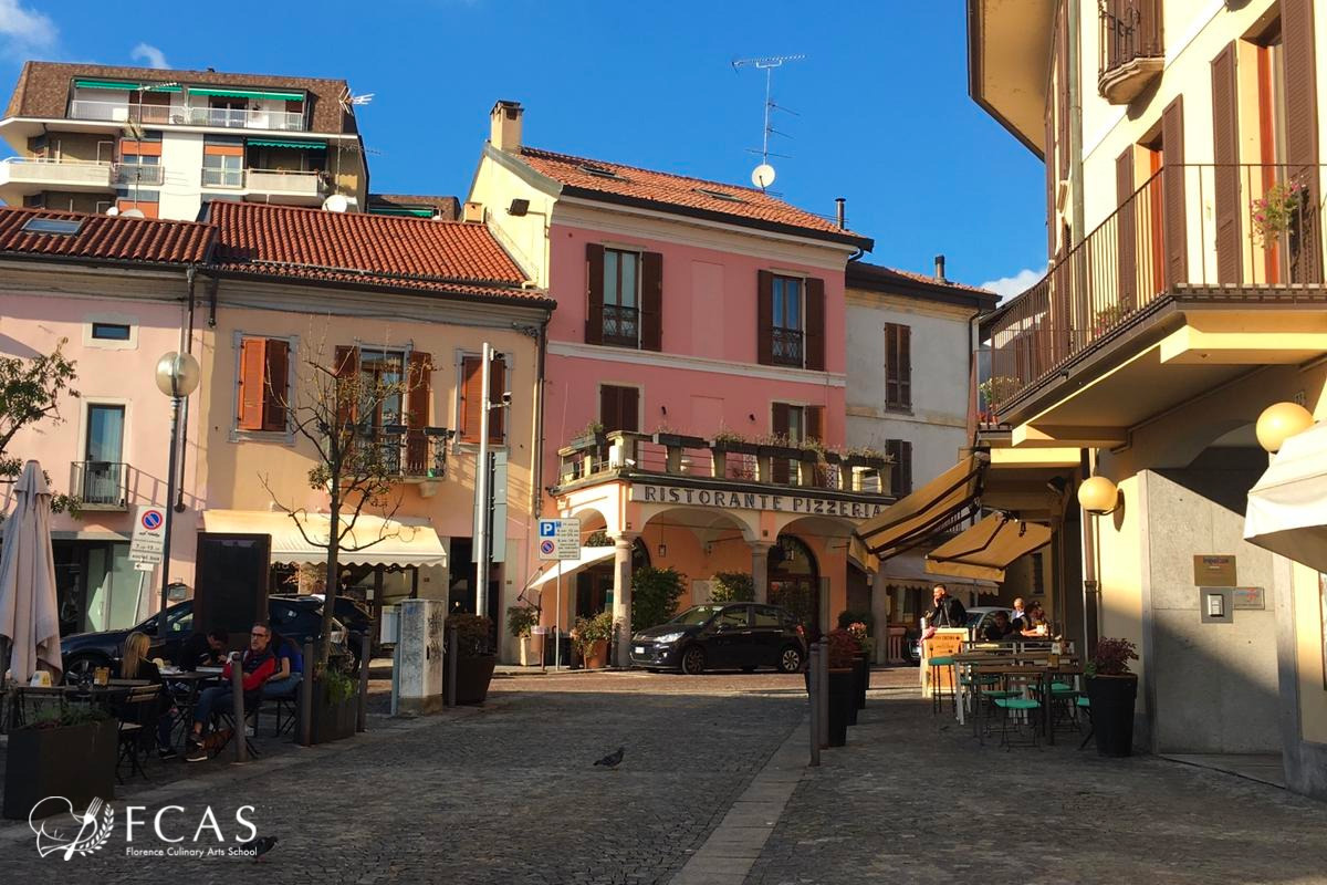 イタリア料理留学　イタリアの秋　秋が深まるイタリアの街並み