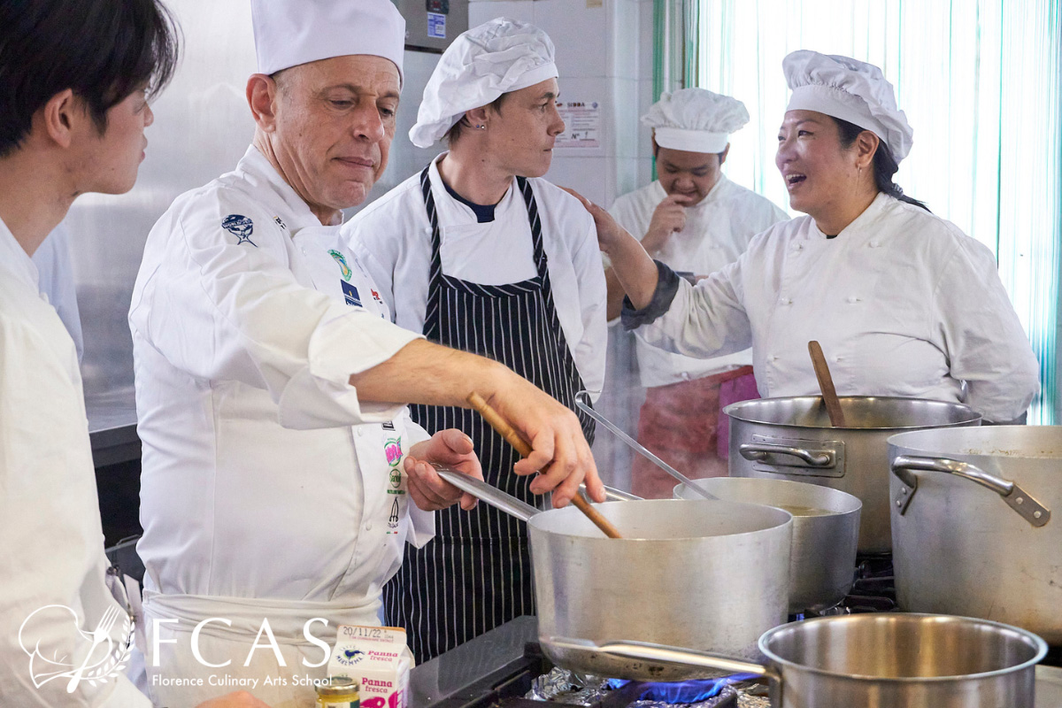 イタリア料理留学　シェフ養成コース　　家庭料理コース　ジェラートコース　2024年留学